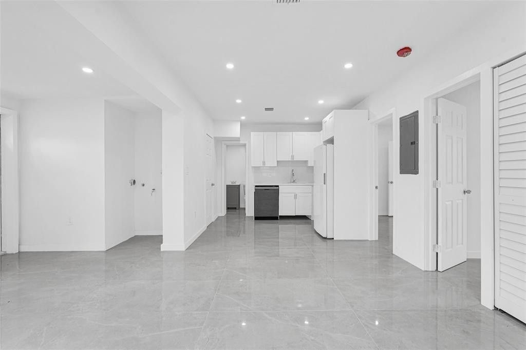 11406 NW 17th Avenue, Miami, FL 33167 Photo