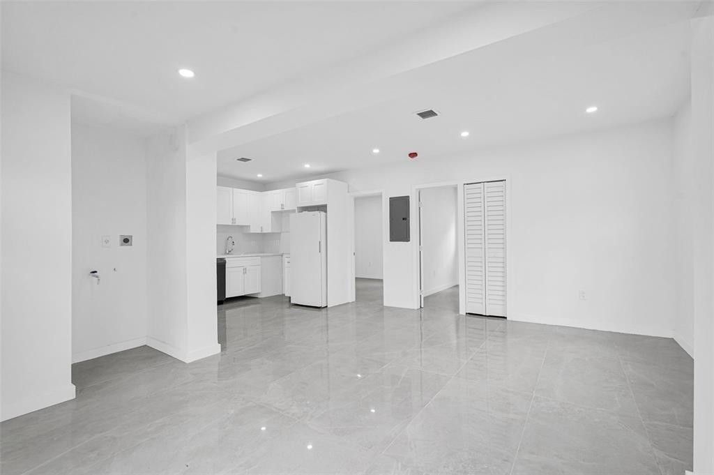 11406 NW 17th Avenue, Miami, FL 33167 Photo