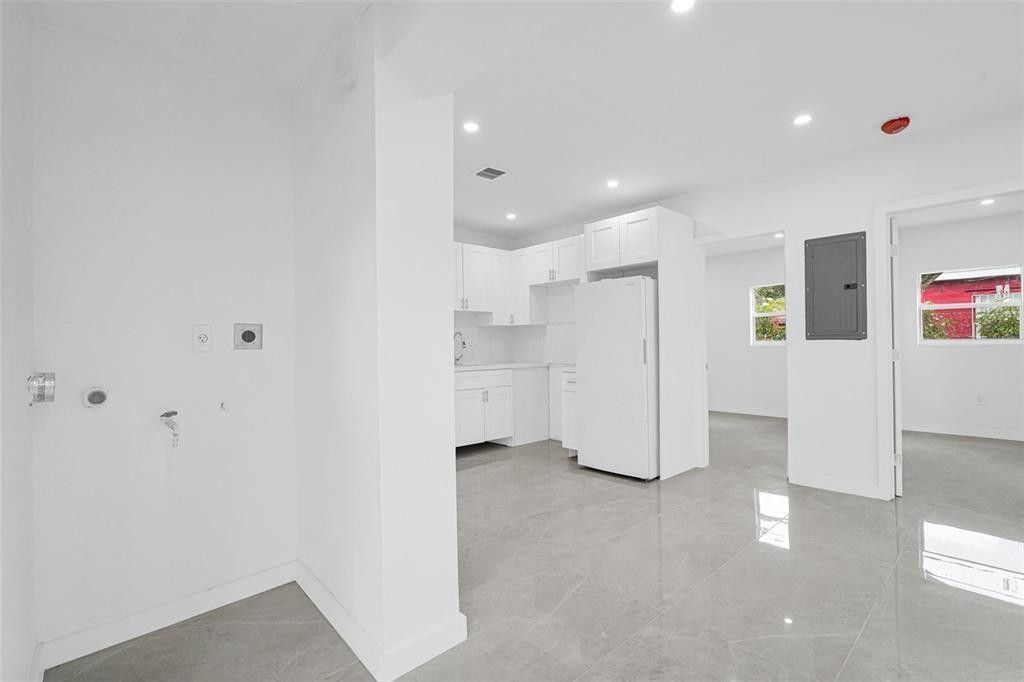 11406 NW 17th Avenue, Miami, FL 33167 Photo