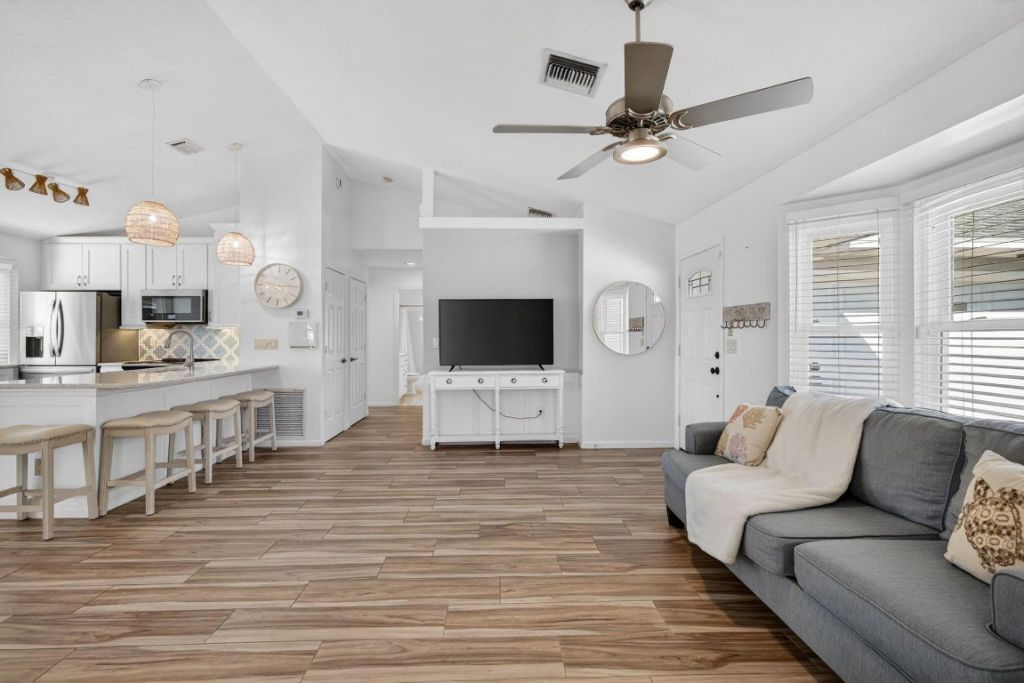 341 11th Ave, Vero Beach, FL 32962 Photo