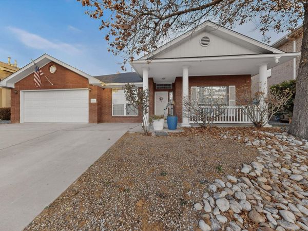 8404 Calle Adolanto NE, Albuquerque, NM 87113