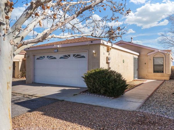 1656 Plum Road NE, Rio Rancho, NM 87144