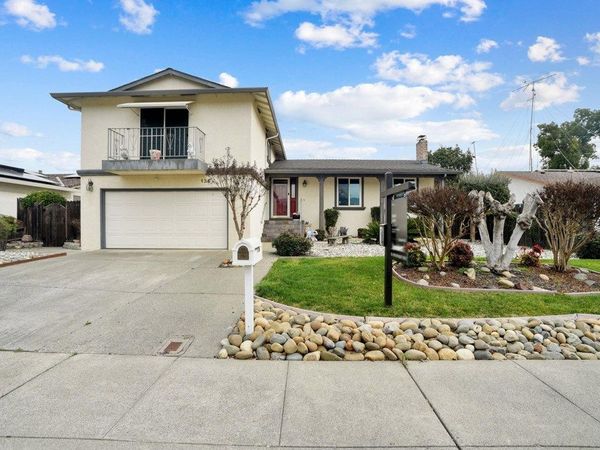 136 136 Marco Ln, Vacaville, CA 95688