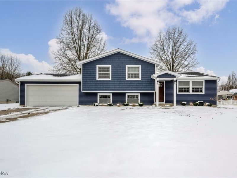 5116 Creekside Boulevard, Brunswick, OH 44212 Photo 2