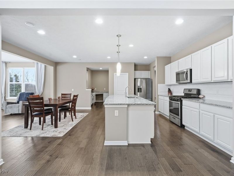 10132 Scenic View Drive, Twinsburg, OH 44087 Photo 4