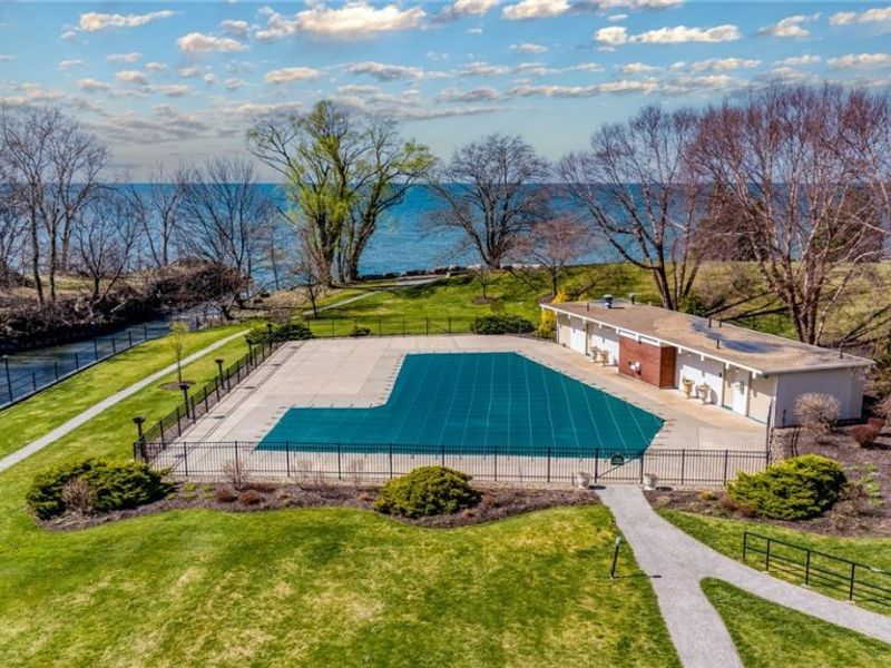 2 Bratenahl Place, Unit 3F, Bratenahl, OH 44108 Photo 41