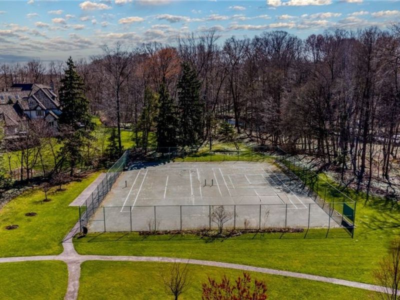 2 Bratenahl Place, Unit 3F, Bratenahl, OH 44108 Photo 42