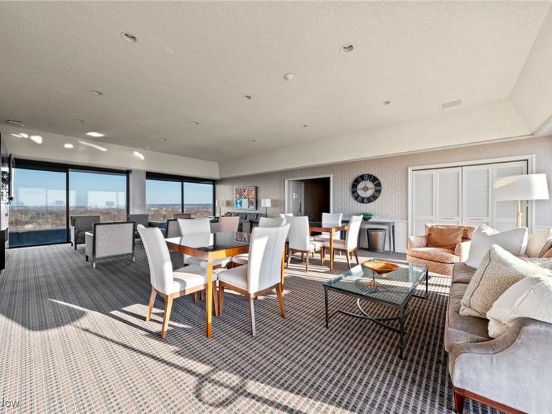 2 Bratenahl Place, Unit 3F, Bratenahl, OH 44108 Photo 44