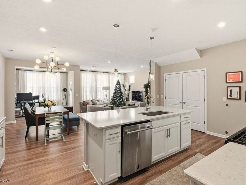 850 Dipper Lane, Unit 5, Aurora, OH 44202 Photo 22