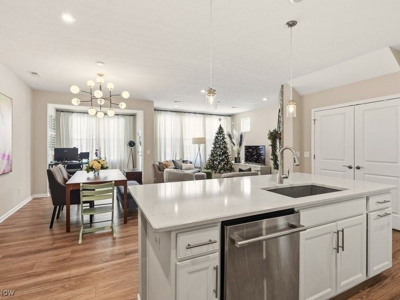 850 Dipper Lane, Unit 5, Aurora, OH 44202 Photo 23