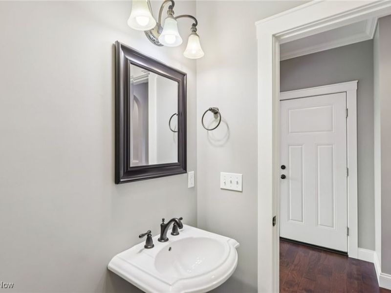 2 Creek Ridge, Rocky River, OH 44116 Photo 20