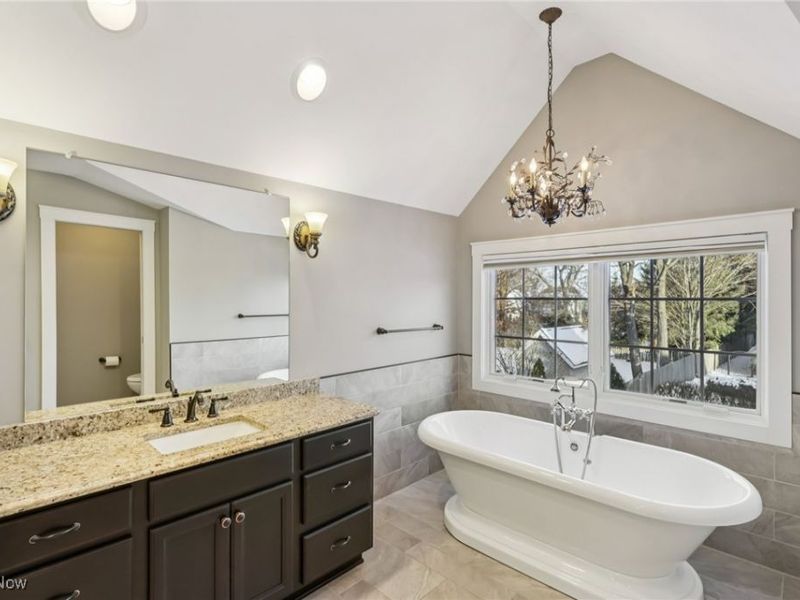 2 Creek Ridge, Rocky River, OH 44116 Photo 35