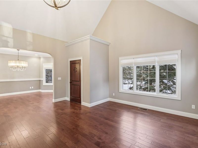 2 Creek Ridge, Rocky River, OH 44116 Photo 6