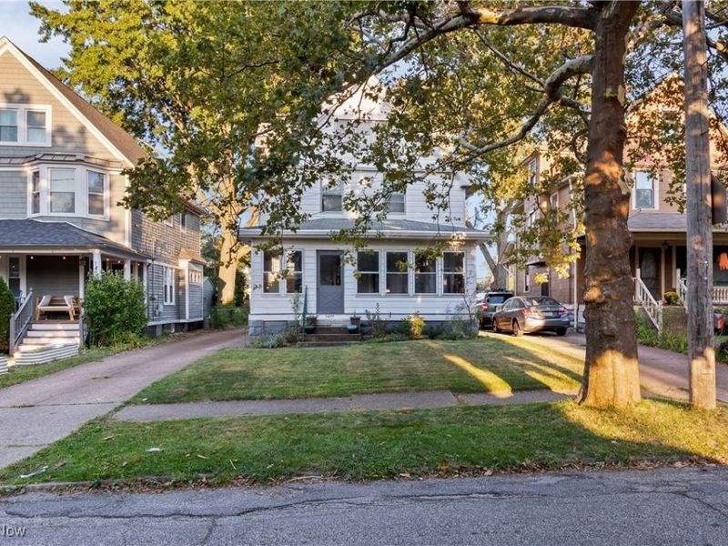 1477 W 116th Street, Cleveland, OH 44102 Photo 3