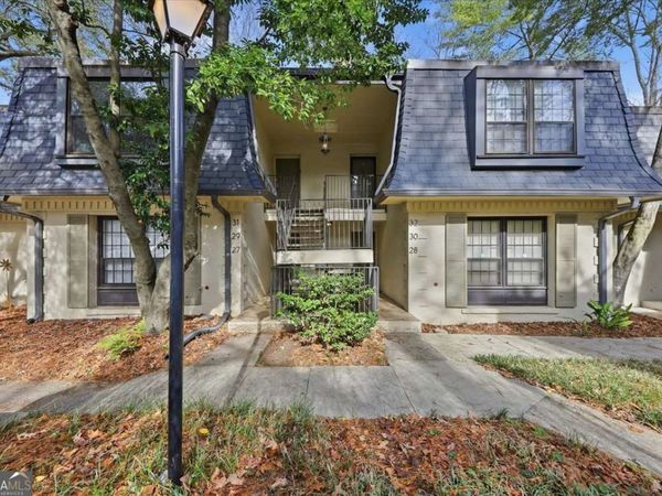31 Cantey Place NW, Atlanta, GA 30327