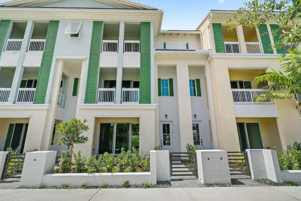 12544 Gross Pointe Drive, Palm Beach Gardens, FL 33418 Photo