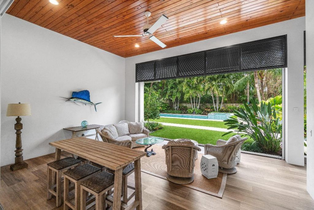 135 Dixie Boulevard, Delray Beach, FL 33444 Photo