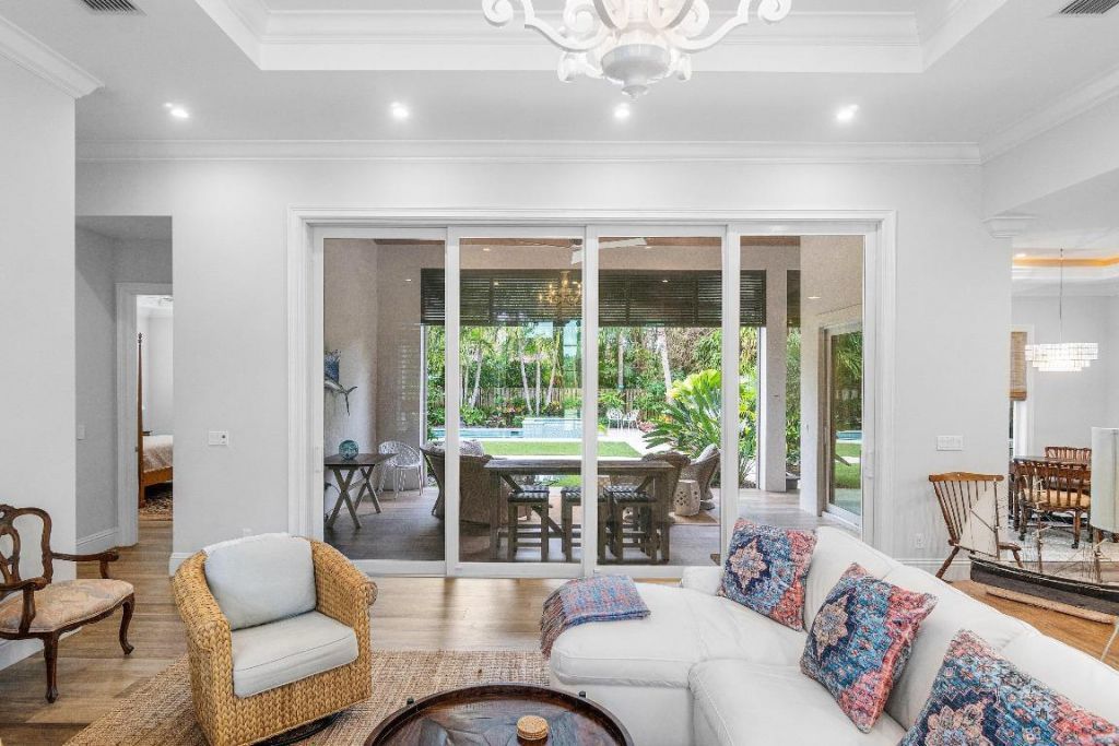 135 Dixie Boulevard, Delray Beach, FL 33444 Photo