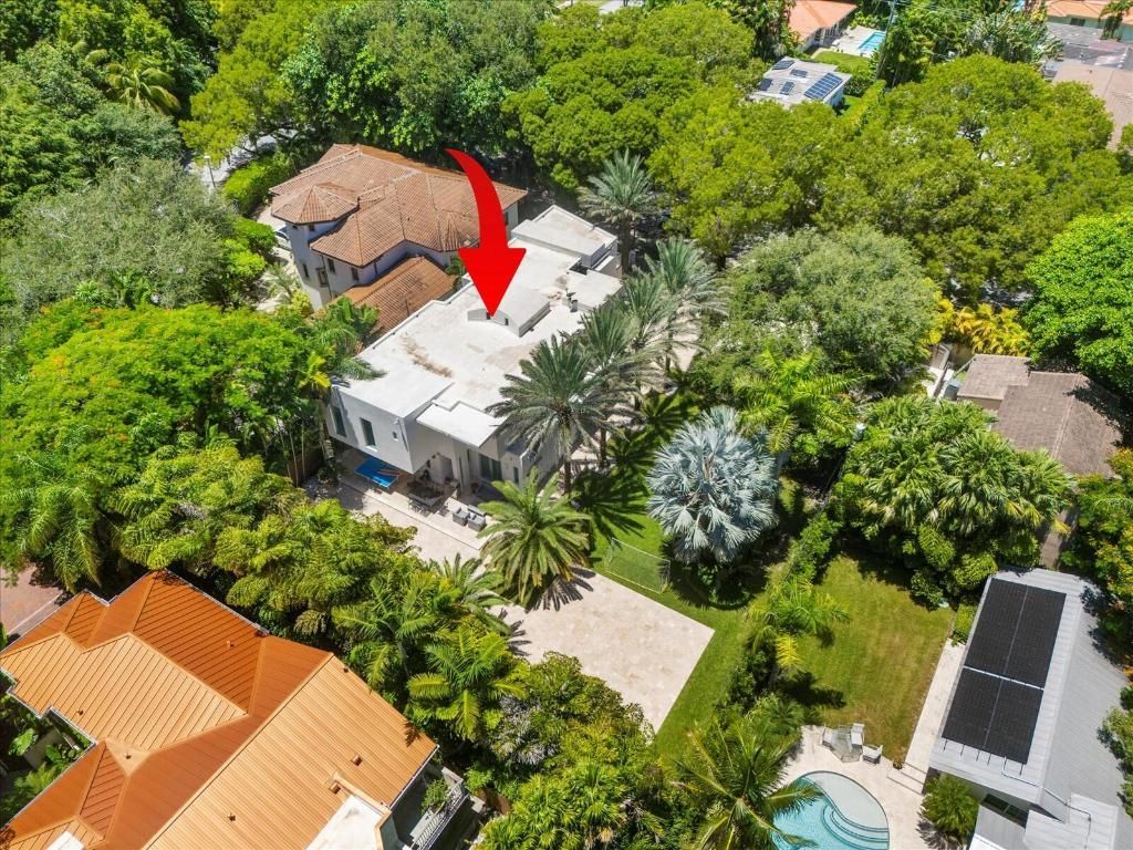 3917 S Le Jeune Road, Miami, FL 33146 Photo