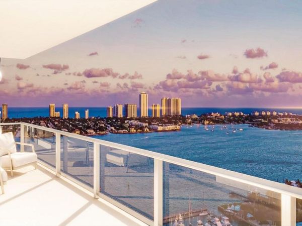 220 Lake Shore Drive, Unit 1607, Lake Park, FL 33403