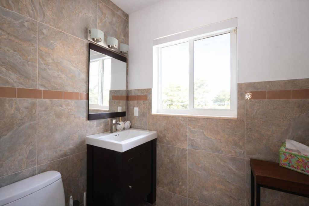 3018 NE 26th Street, Fort Lauderdale, FL 33305 Photo