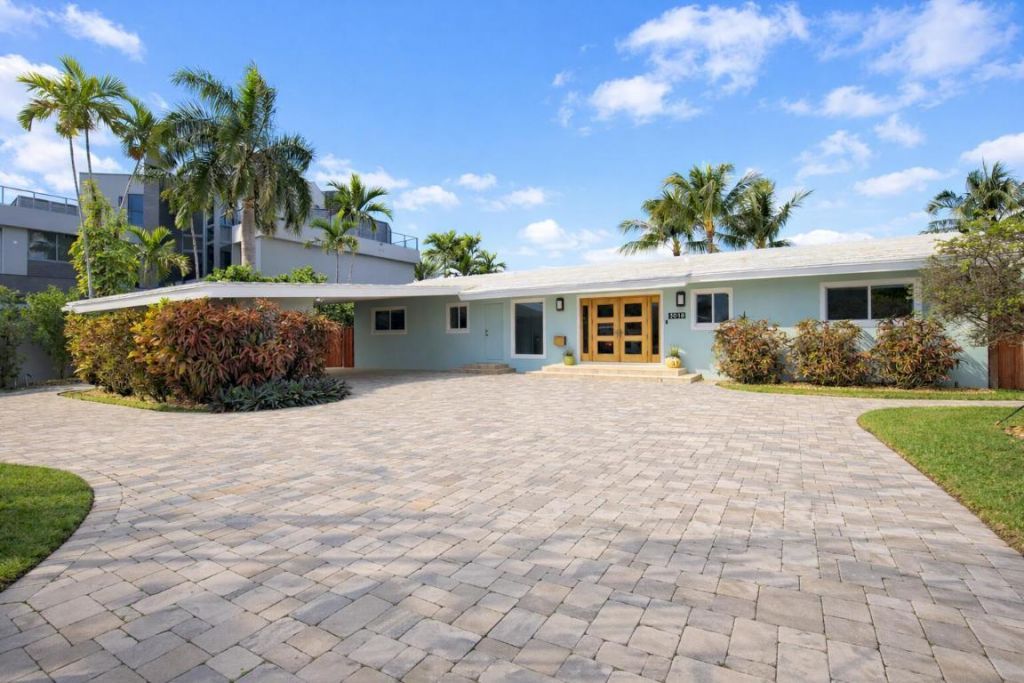 3018 NE 26th Street, Fort Lauderdale, FL 33305 Photo