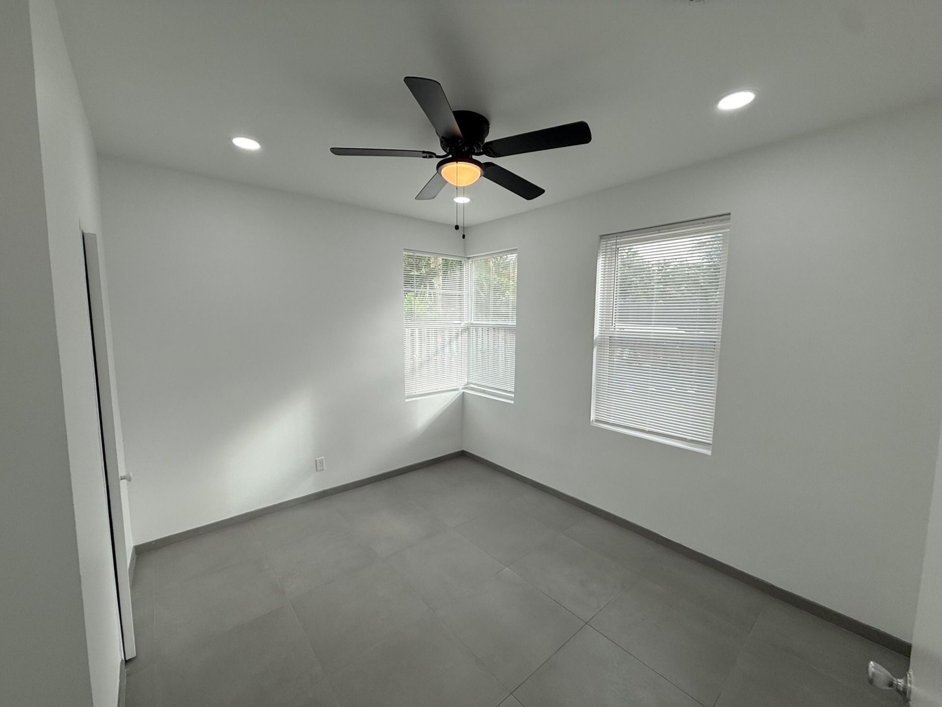 325 S Swinton Avenue, Delray Beach, FL 33444 Photo