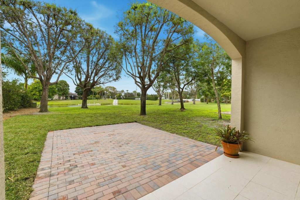 12740 Westhampton Circle, Wellington, FL 33414 Photo