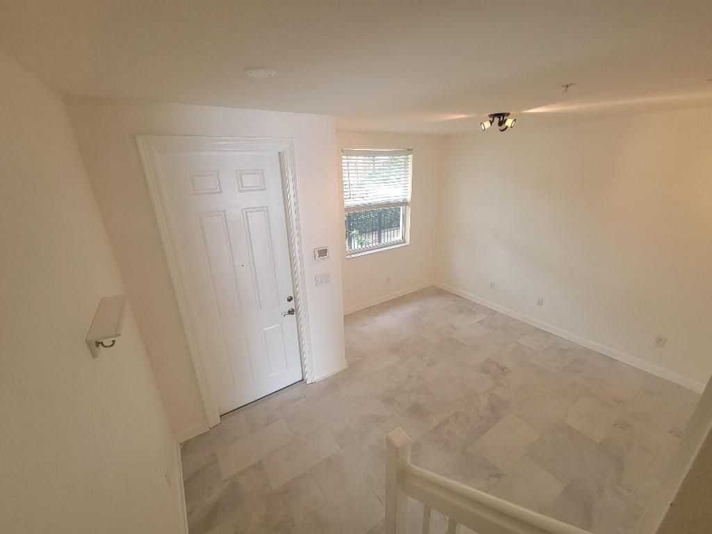 750 Millbrae Court, Unit 5, West Palm Beach, FL 33401 Photo