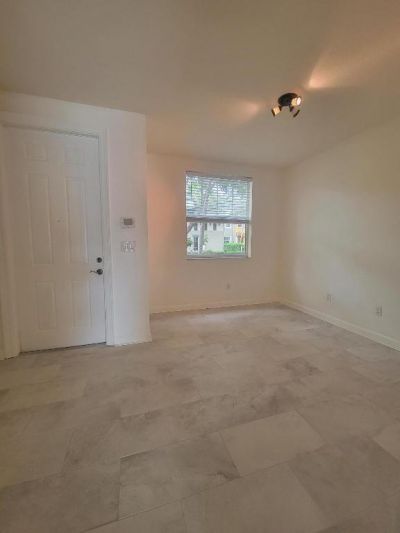 750 Millbrae Court, Unit 5, West Palm Beach, FL 33401 Photo