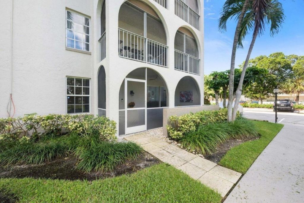 250 NE 20th Street, Unit 1010, Boca Raton, FL 33431 Photo