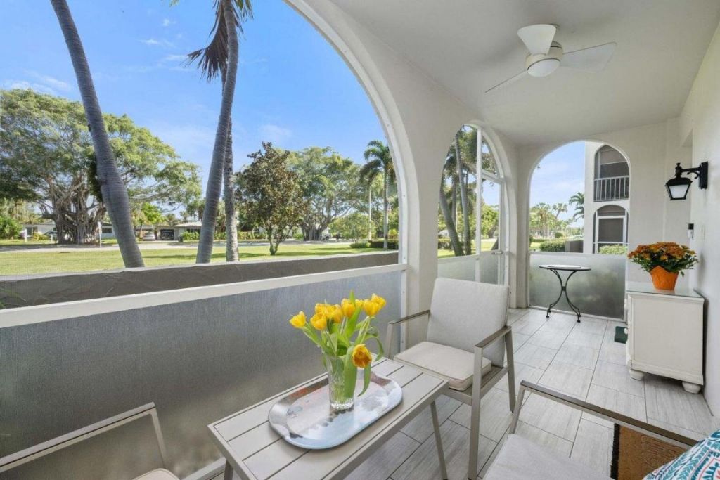 250 NE 20th Street, Unit 1010, Boca Raton, FL 33431 Photo