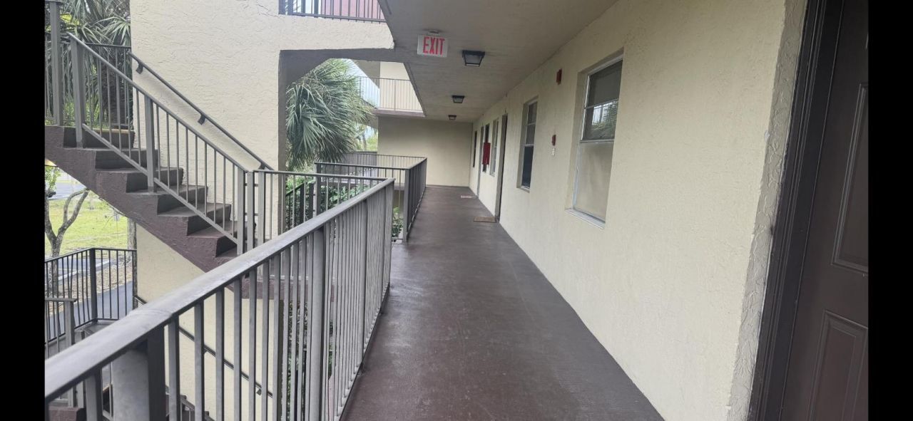 3301 NW 47th Terrace, Unit 316, Lauderdale Lakes, FL 33319 Photo