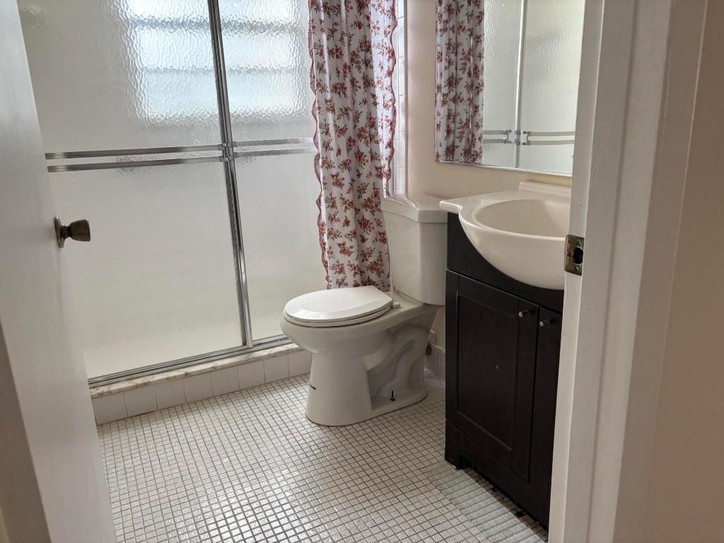 186 Dorset E, Boca Raton, FL 33434 Photo