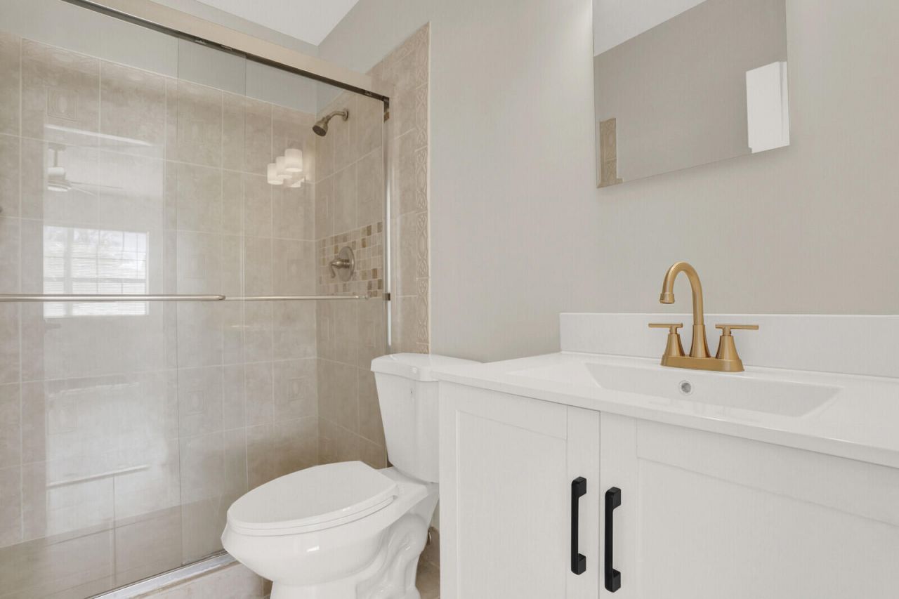 299 SW 7th Street, Unit 1040, Boca Raton, FL 33432 Photo