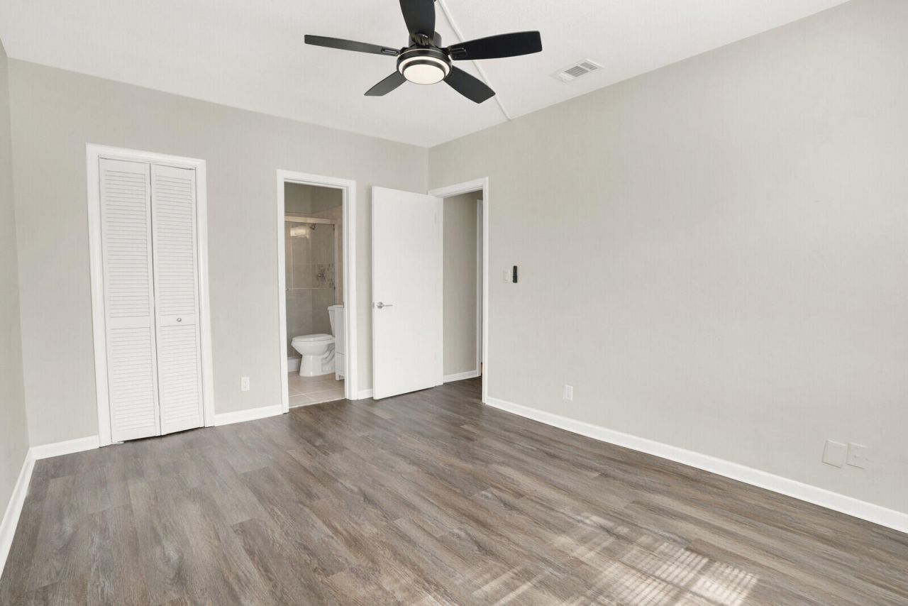 299 SW 7th Street, Unit 1040, Boca Raton, FL 33432 Photo