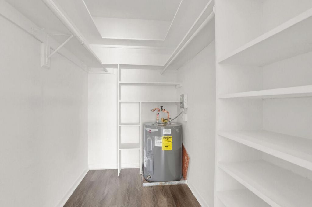 299 SW 7th Street, Unit 1040, Boca Raton, FL 33432 Photo