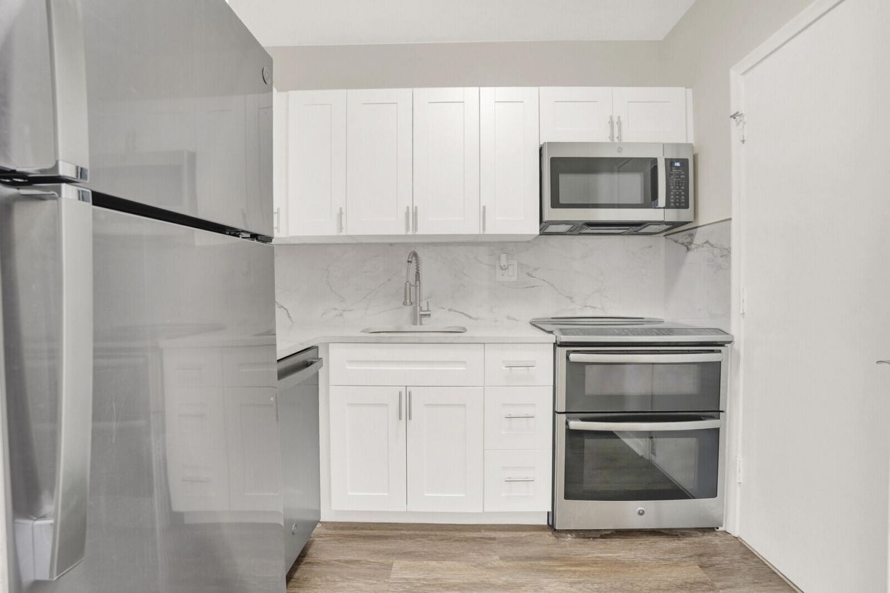 299 SW 7th Street, Unit 1040, Boca Raton, FL 33432 Photo