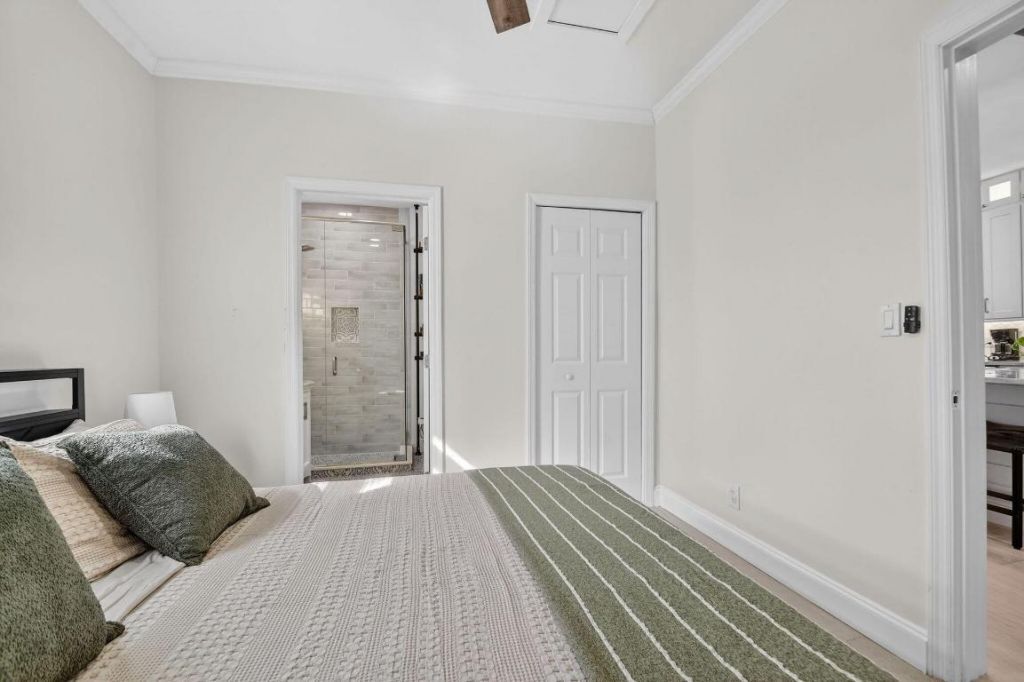 1511 S Palmway, Lake Worth Beach, FL 33460 Photo