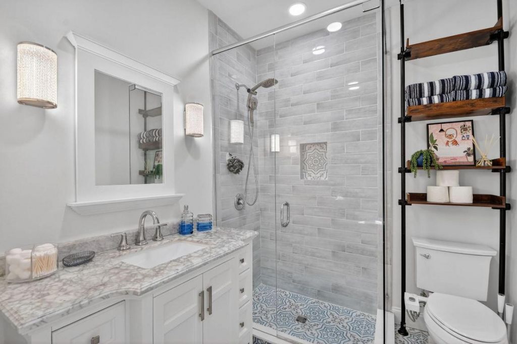 1511 S Palmway, Lake Worth Beach, FL 33460 Photo