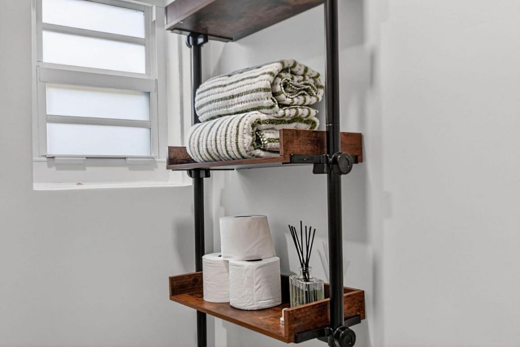 1511 S Palmway, Lake Worth Beach, FL 33460 Photo