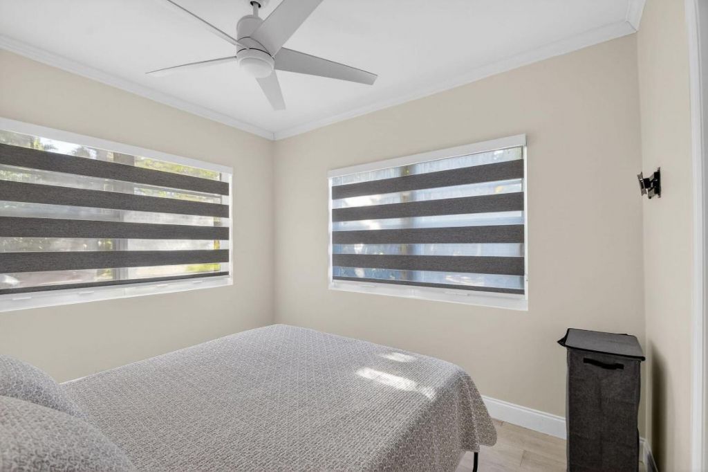 1511 S Palmway, Lake Worth Beach, FL 33460 Photo