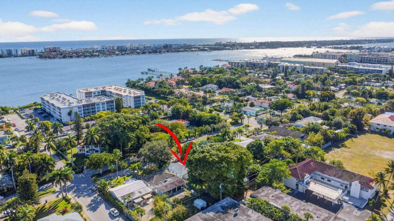 1511 S Palmway, Lake Worth Beach, FL 33460 Photo
