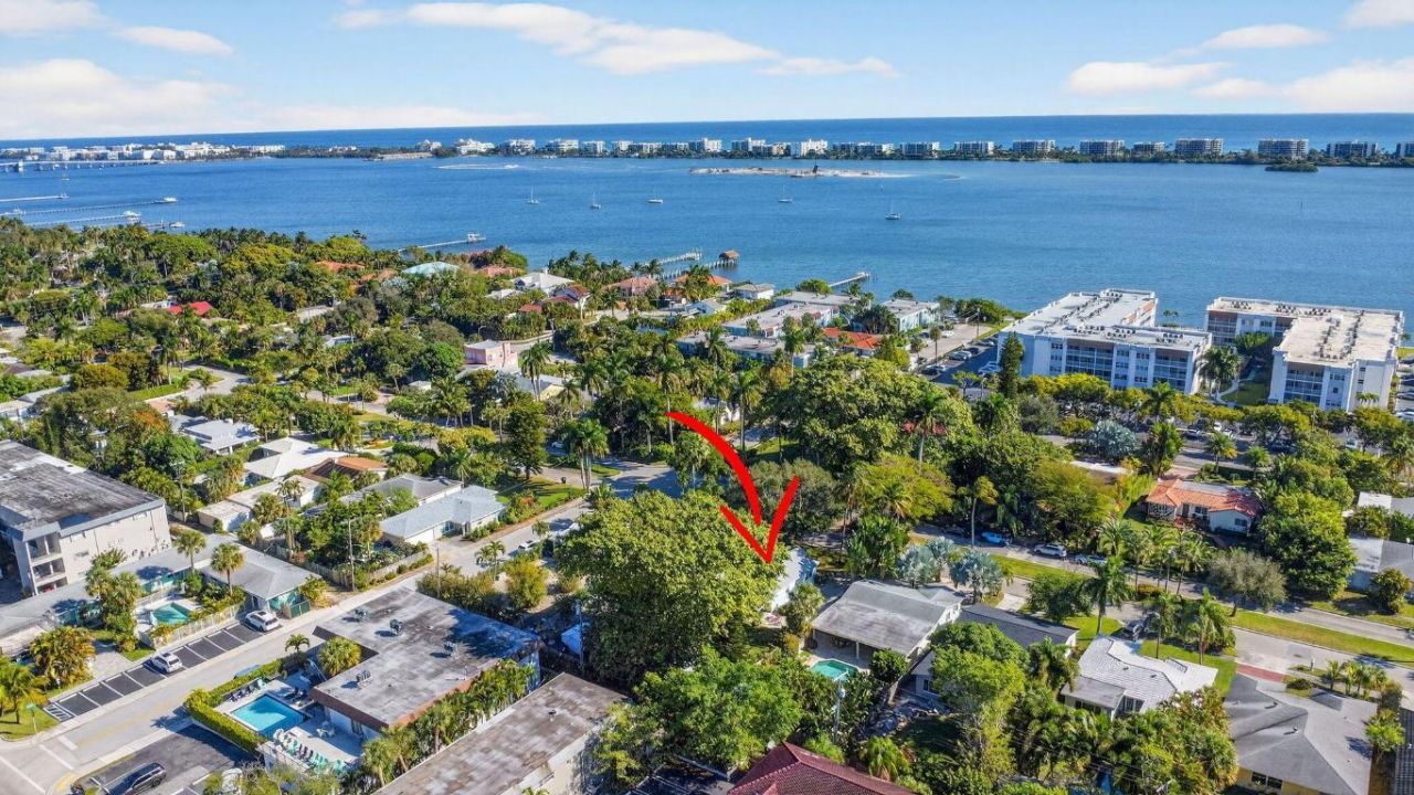 1511 S Palmway, Lake Worth Beach, FL 33460 Photo