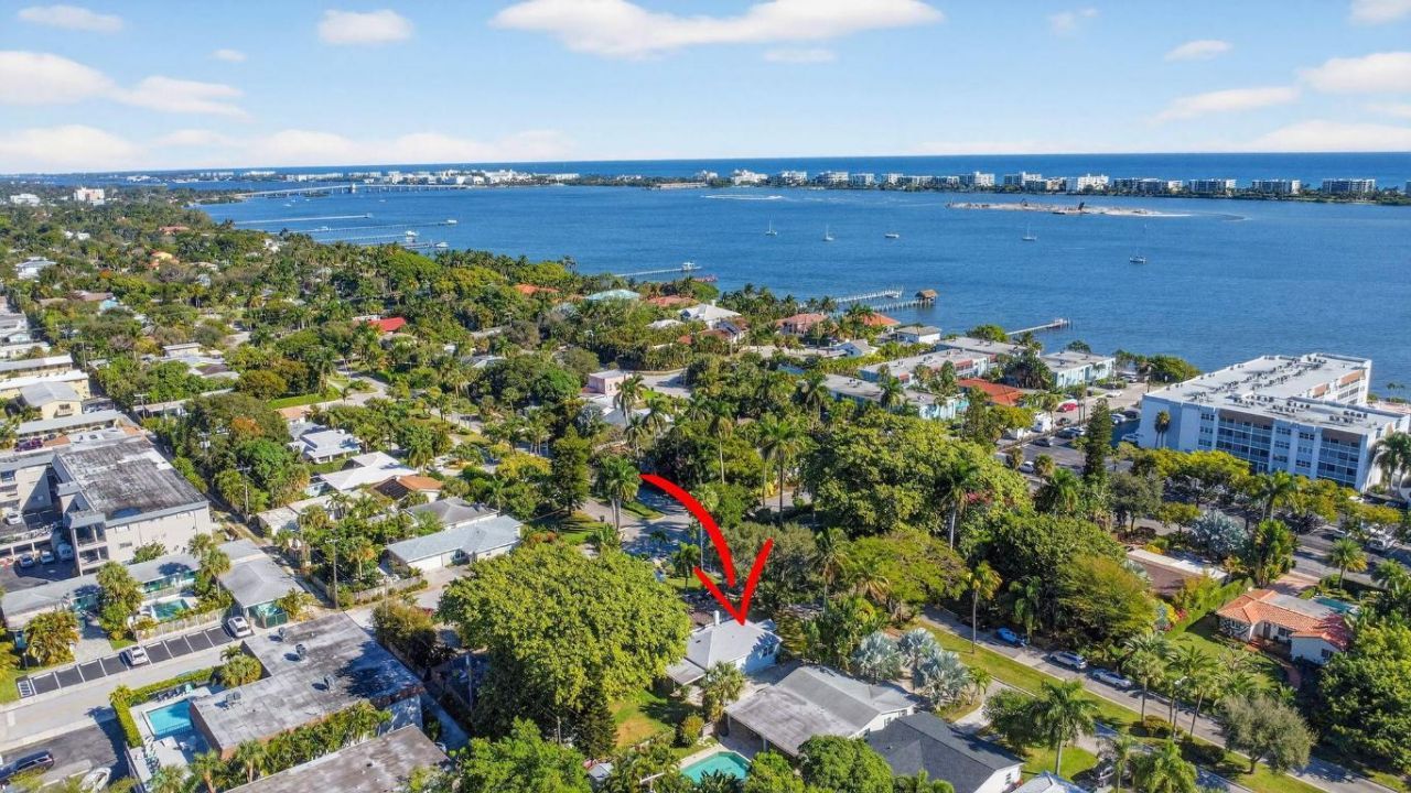 1511 S Palmway, Lake Worth Beach, FL 33460 Photo