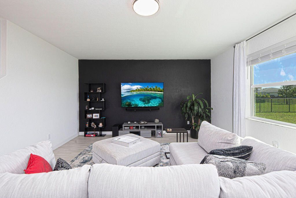 12686 NW Copper Creek Drive, Port Saint Lucie, FL 34987 Photo