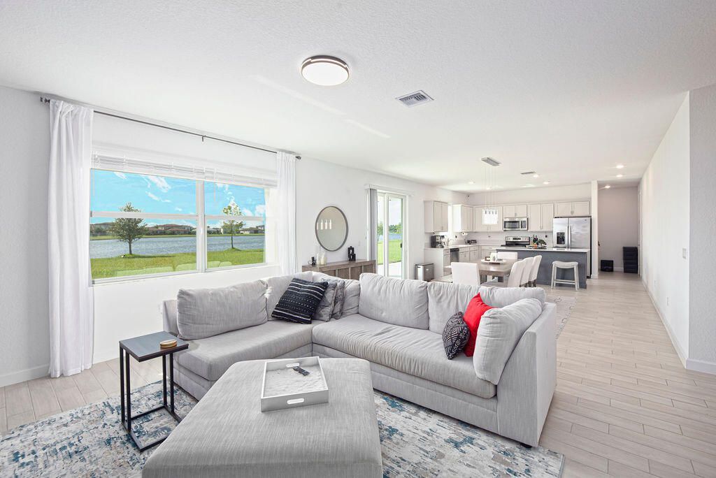 12686 NW Copper Creek Drive, Port Saint Lucie, FL 34987 Photo