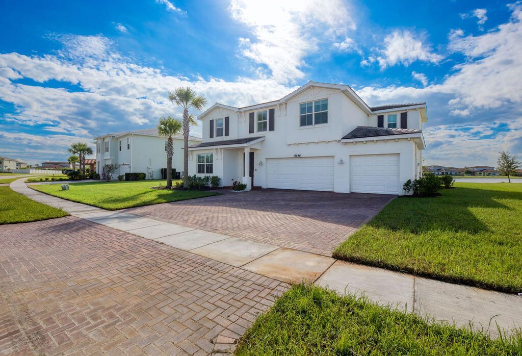 12686 NW Copper Creek Drive, Port Saint Lucie, FL 34987 Photo