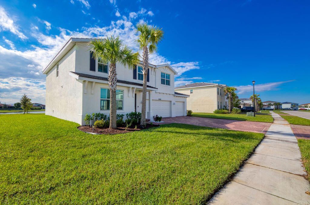 12686 NW Copper Creek Drive, Port Saint Lucie, FL 34987 Photo
