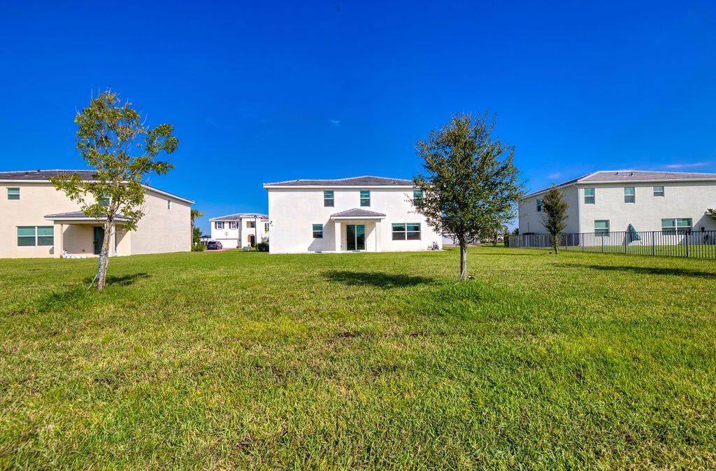 12686 NW Copper Creek Drive, Port Saint Lucie, FL 34987 Photo